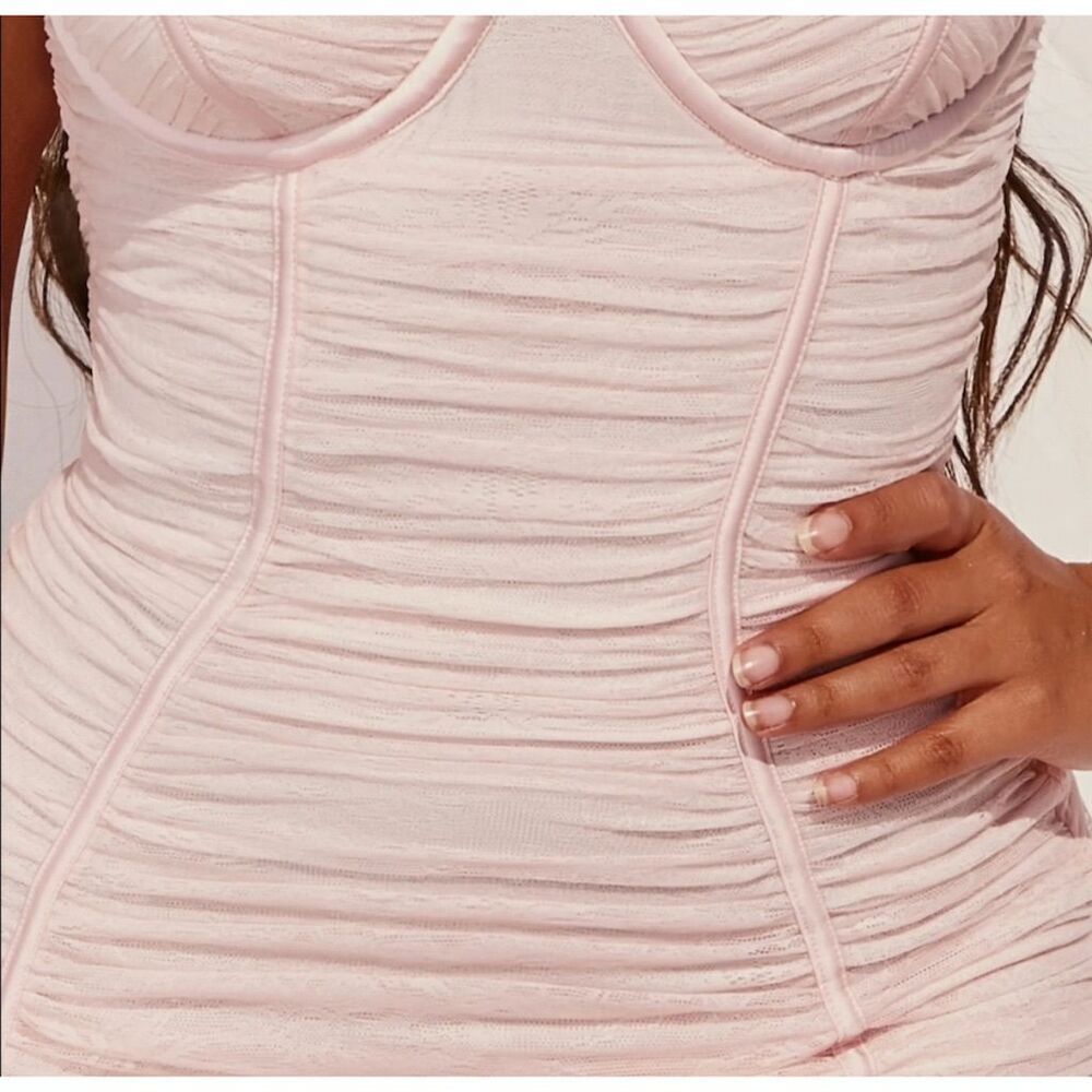 Oh Polly Women's Lace Pink Ruched Mesh Bodycon Dress Size 6 - Picture 3 of 9